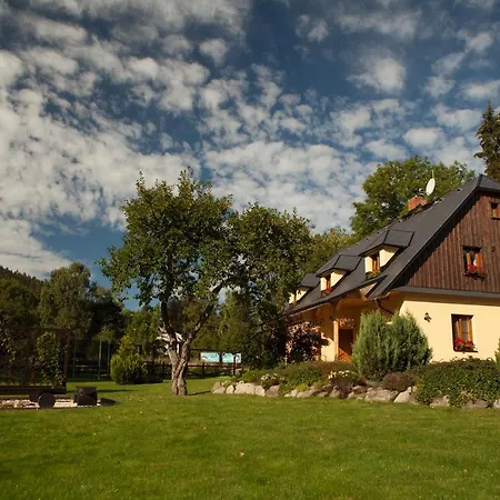 Pod Strani Guest house Mala Moravka