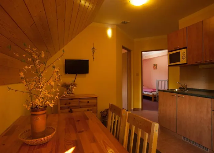 Pensionat Pod Strani 3*